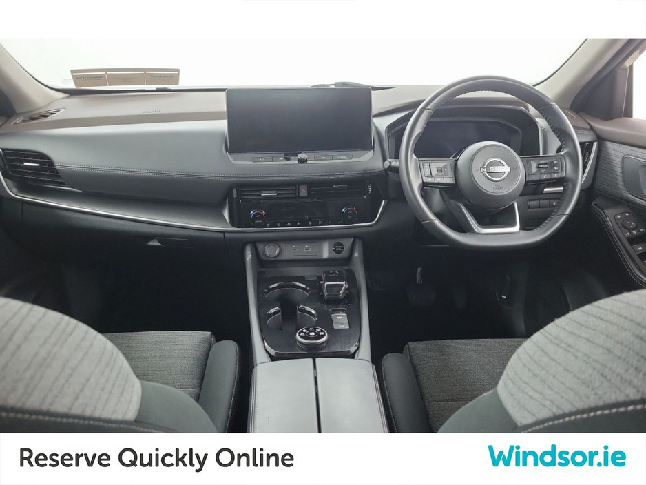 2025 Nissan X-Trail - image 3