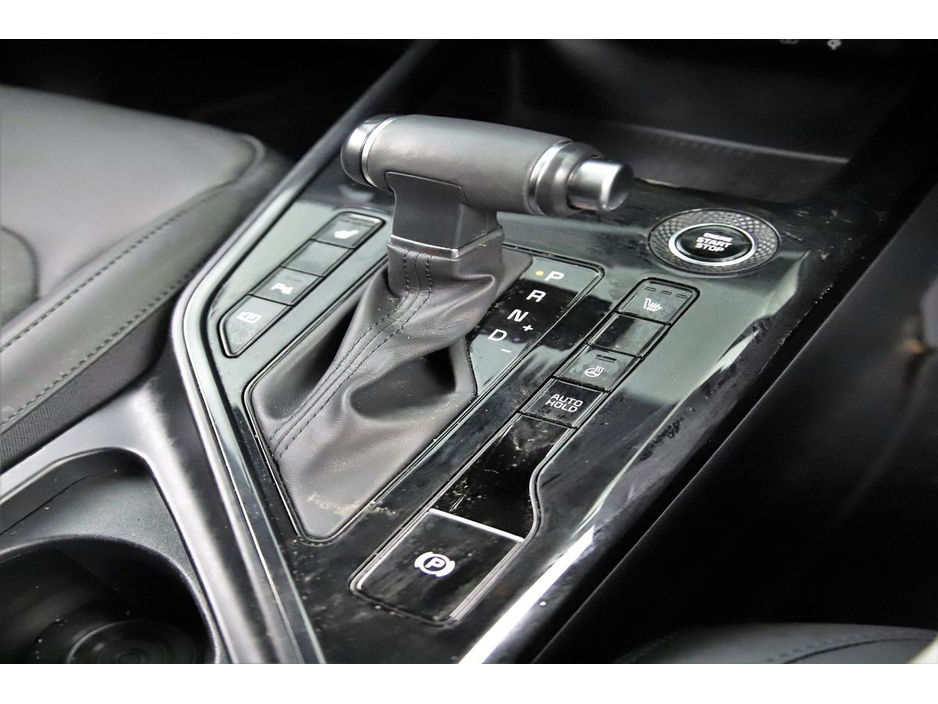 2024 Kia Niro - image 17