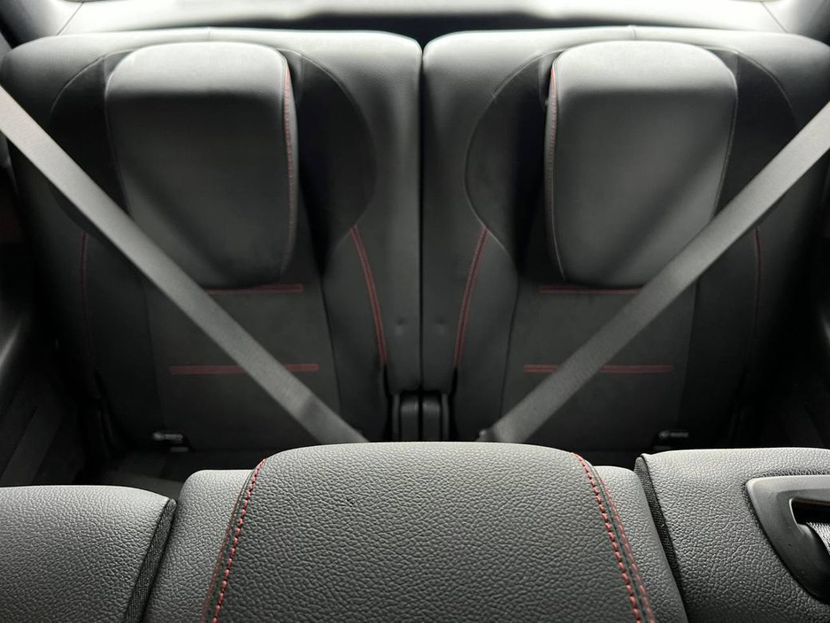 2024 Mercedes-Benz EQB EQB350 4MATIC AMG-LINE PREMIUM 7-SEATER // OPENING PAN ROOF // VIRTUAL COCKPIT // AMBIENT LIGHTING €39,900