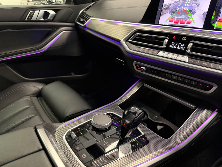 2021 BMW X5 - image 26