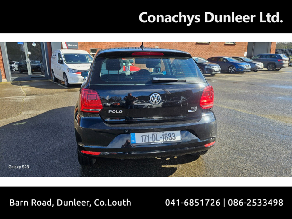 2017 Volkswagen Polo - image 5