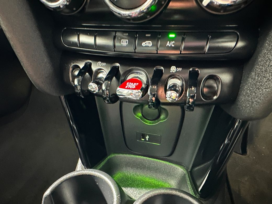 2020 MINI Cooper S 2.0 192 BHP 202 €22,800