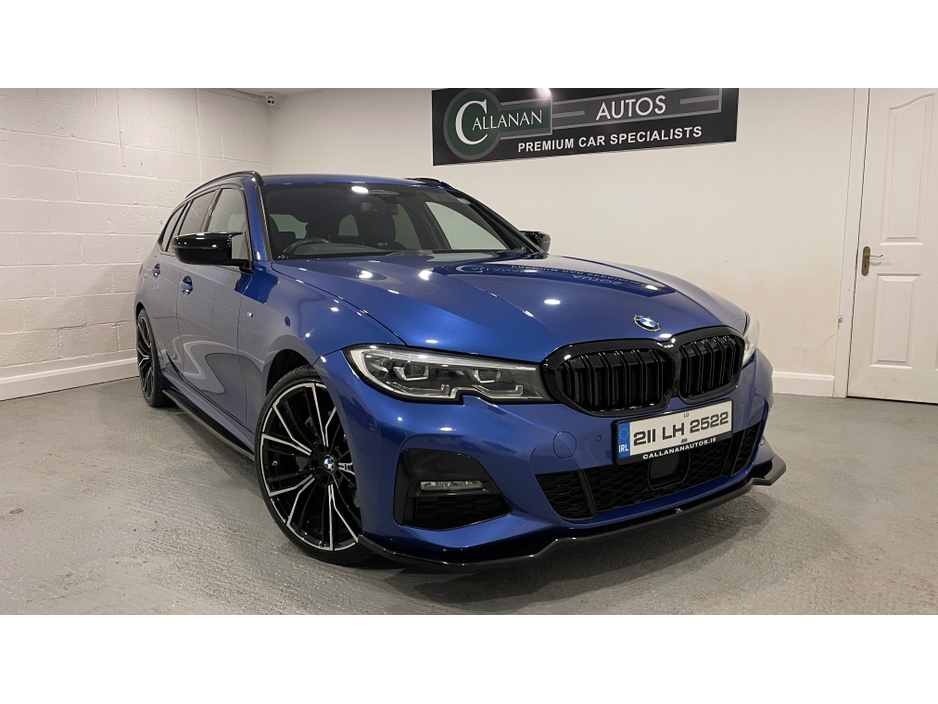 2021 BMW 3 Series - image 24