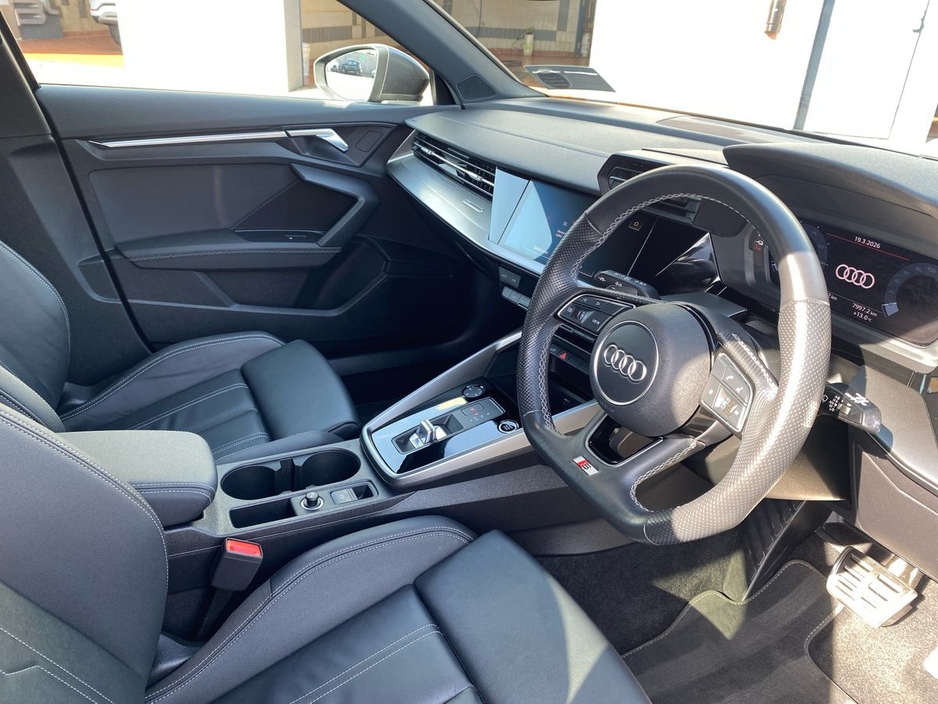 2022 Audi A3 - image 9