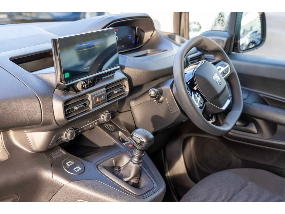 2026 Peugeot Partner 2026 Peugeot Partner PROF PLUS