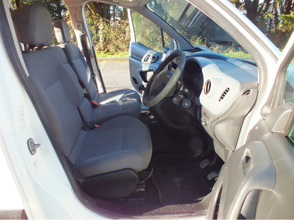 2012 Peugeot Partner 625 SE L1 HDI