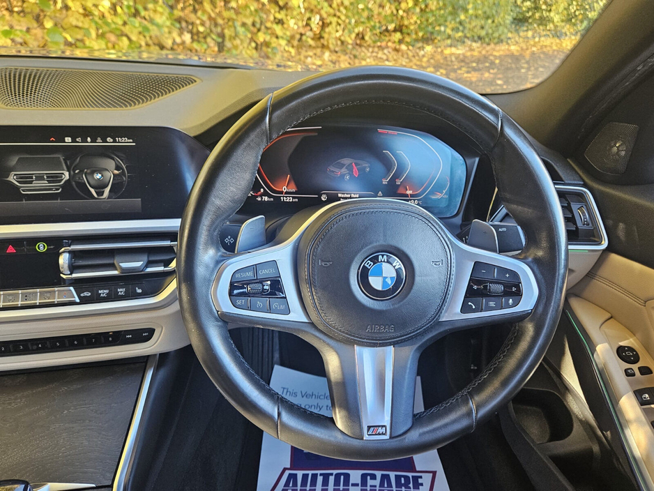 2019 BMW 3 Series - image 16