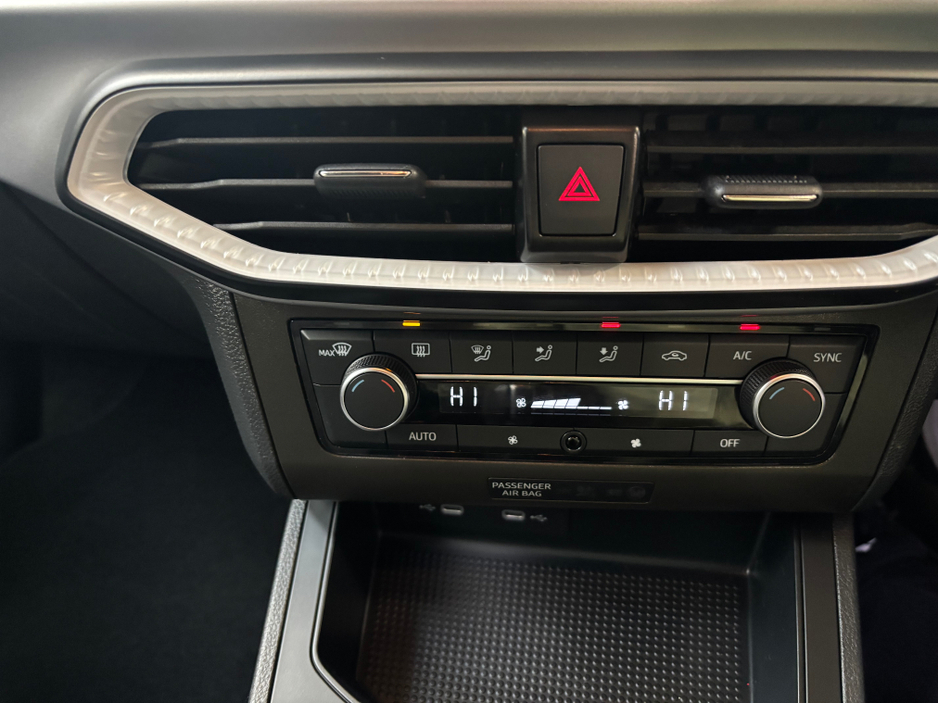 2023 SEAT Ibiza - image 8