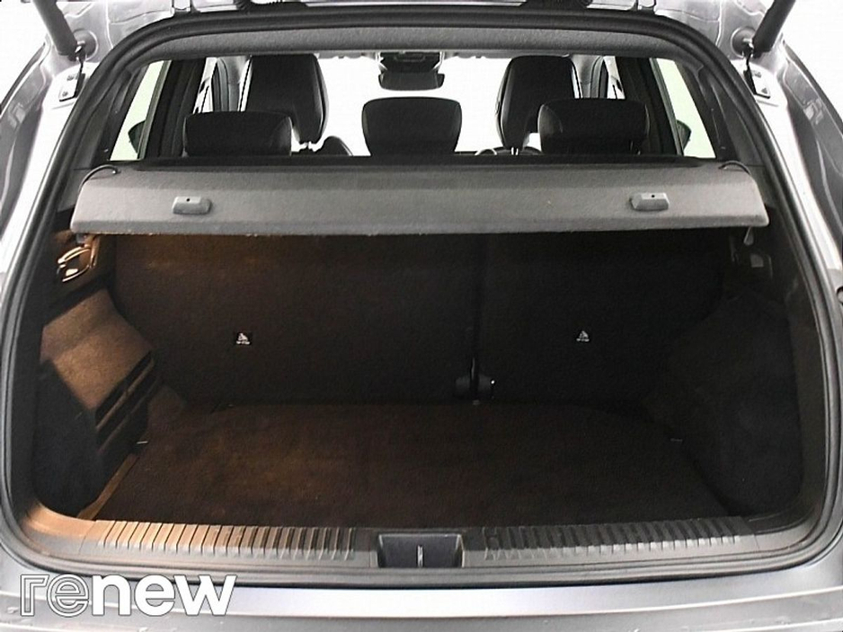 2025 Renault Austral - image 12