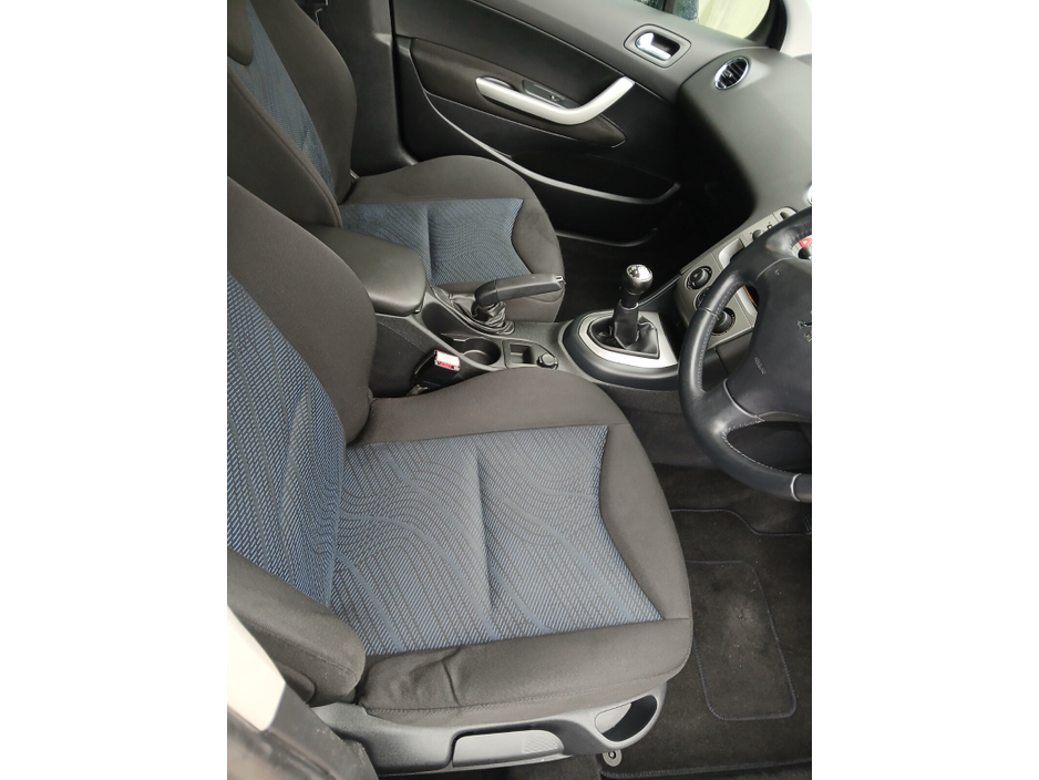 2011 Peugeot 308 1.6 HDI 92BHP 5 dr ENVY €4,995