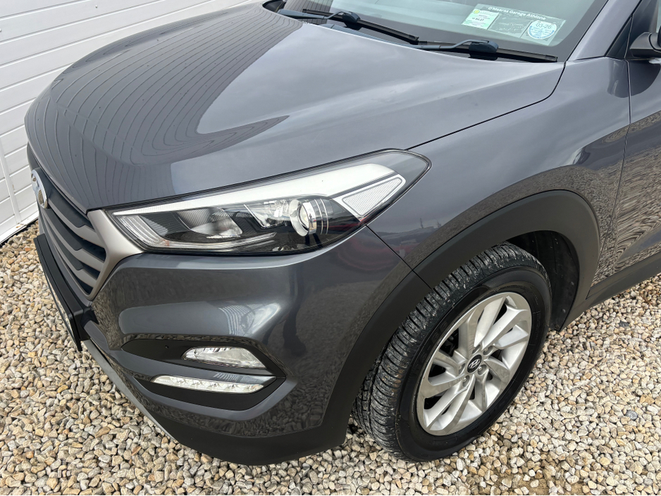2017 Hyundai Tucson - image 17
