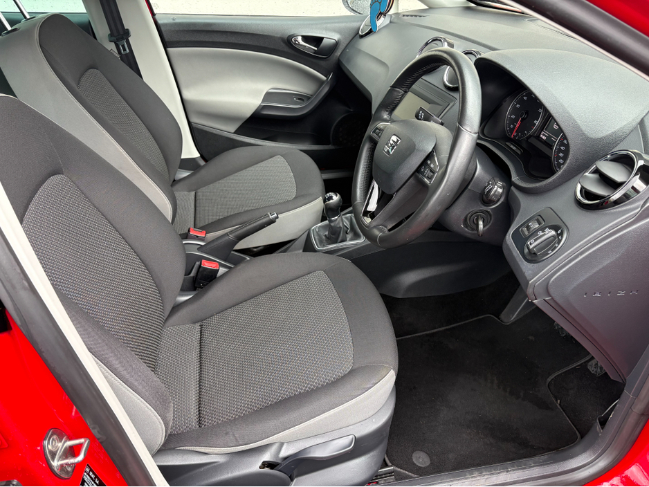 2016 SEAT Ibiza - image 5