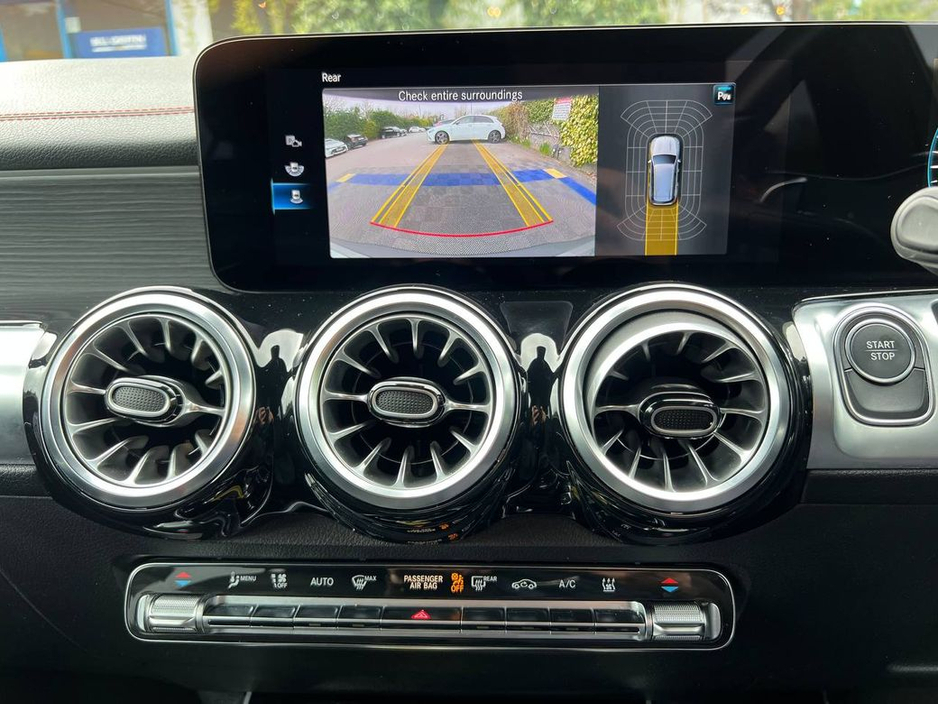 2023 Mercedes-Benz EQB - image 7