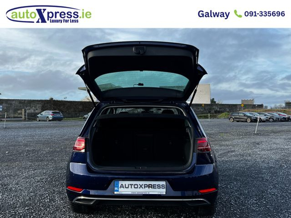 2019 Volkswagen Golf - image 16