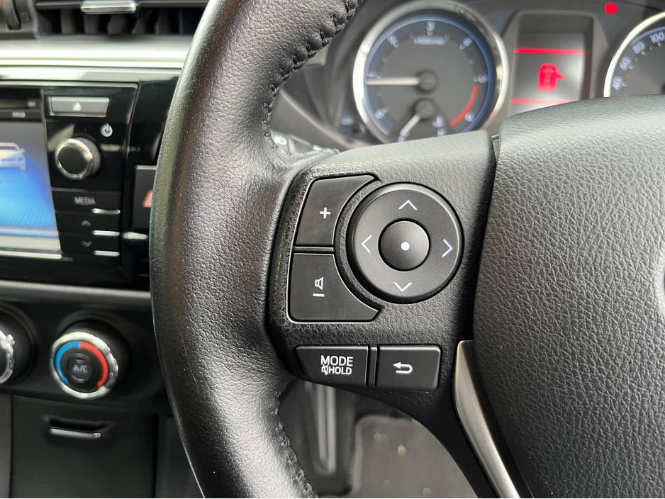 2016 Toyota Corolla D-4D LUNA 1.4 DIESEL //SAT NAV//REVERSE CAMERA// €13,950