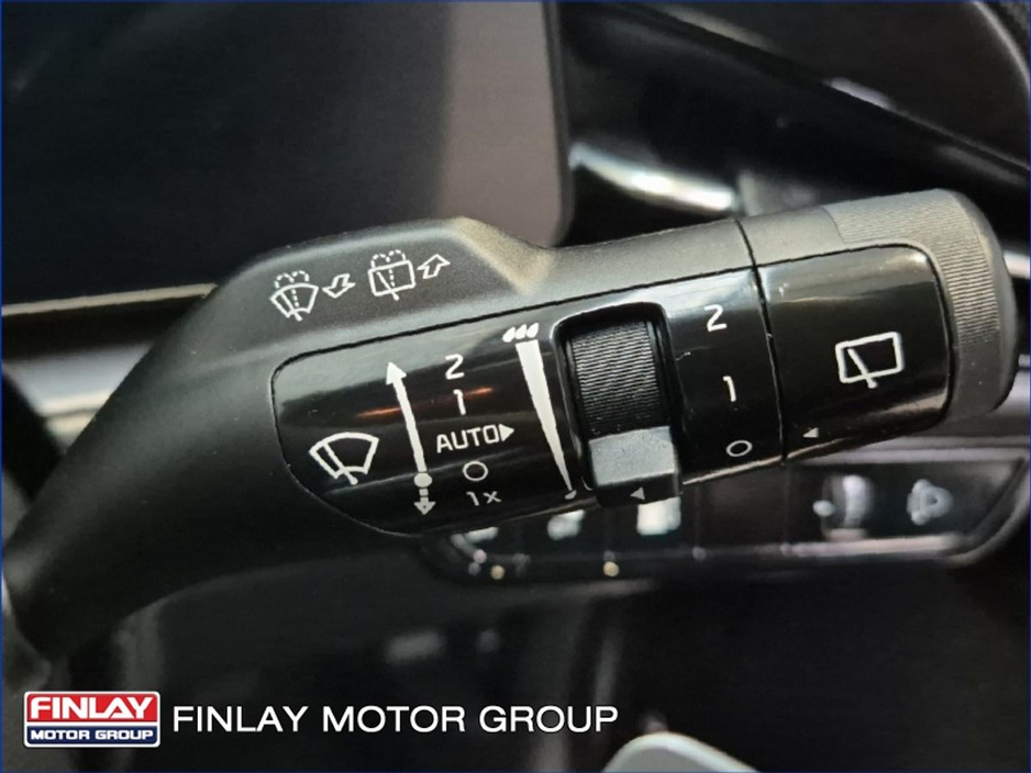 2023 Kia Niro - image 16