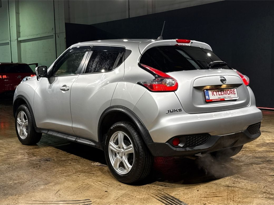 2019 Nissan Juke - image 4