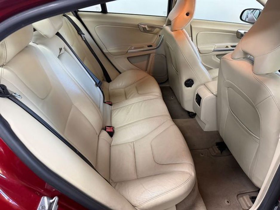 2014 Volvo S60 D2 SE 4DR €8,777