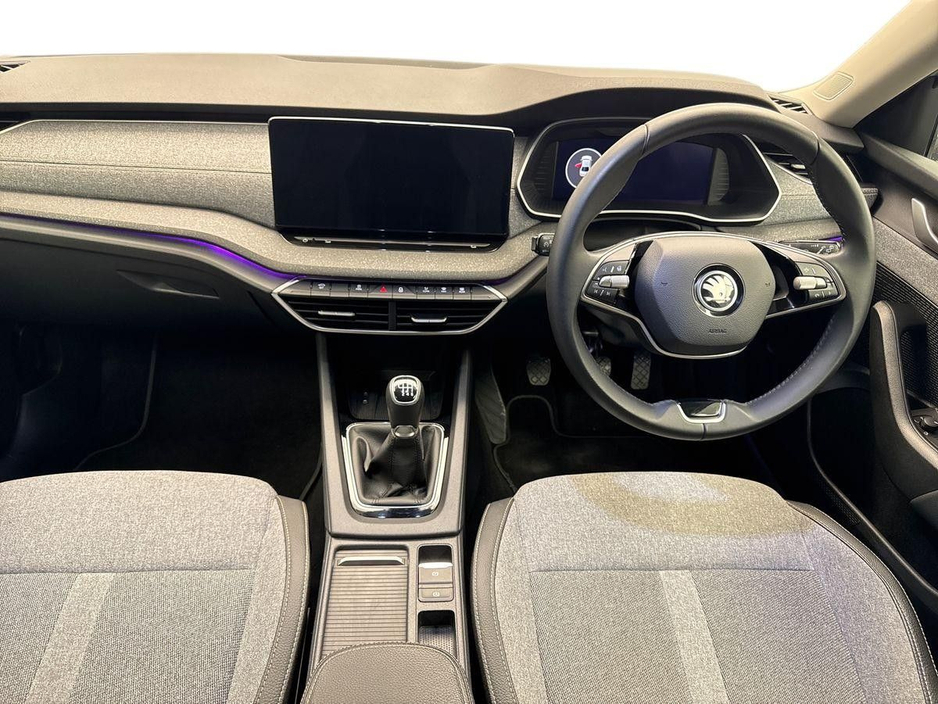 2025 Skoda Octavia - image 8