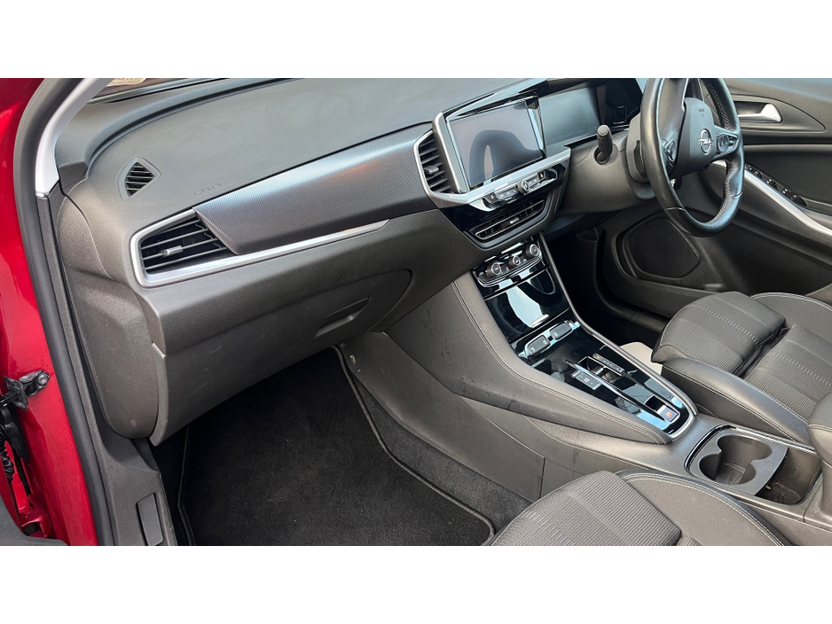 2024 Opel Grandland ELEGANCE-1.5 130 BHP Diesel * Low Mileage * €33,895