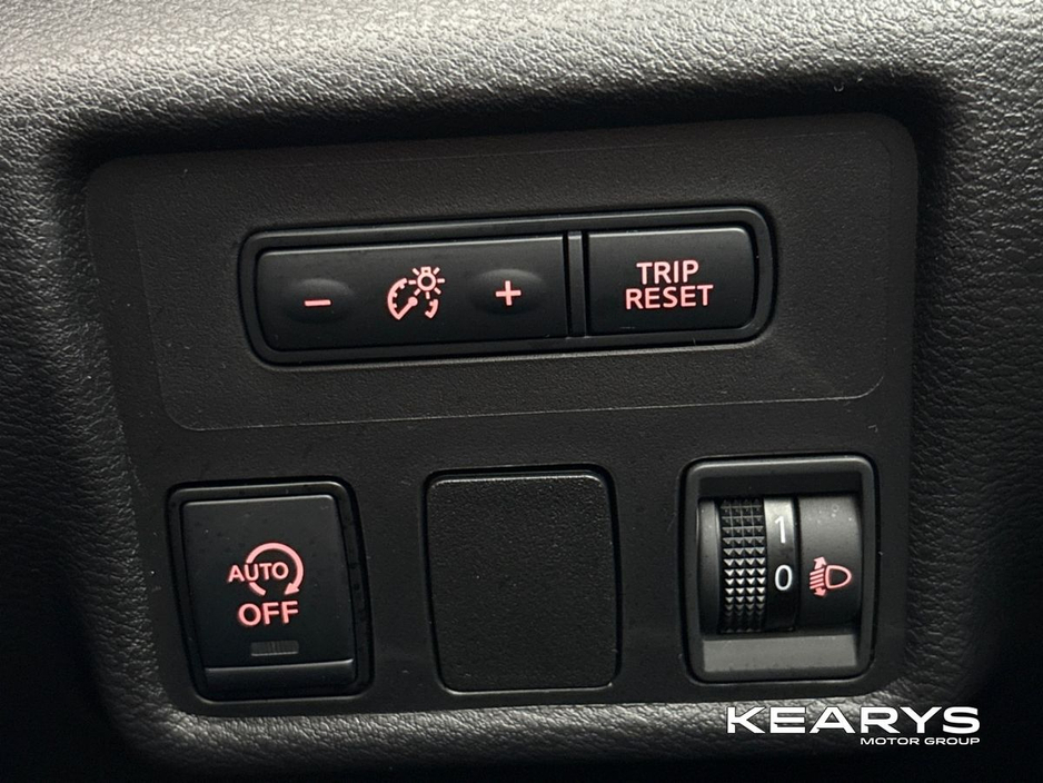 2023 Nissan Micra 1.0T SV €16,950