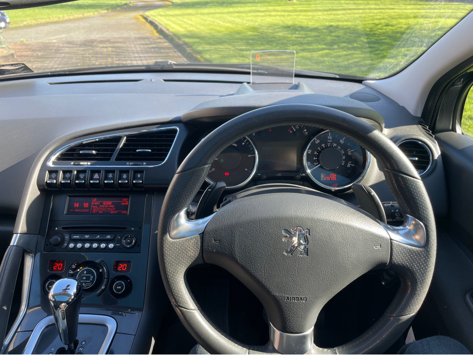 2013 Peugeot 3008 - image 12