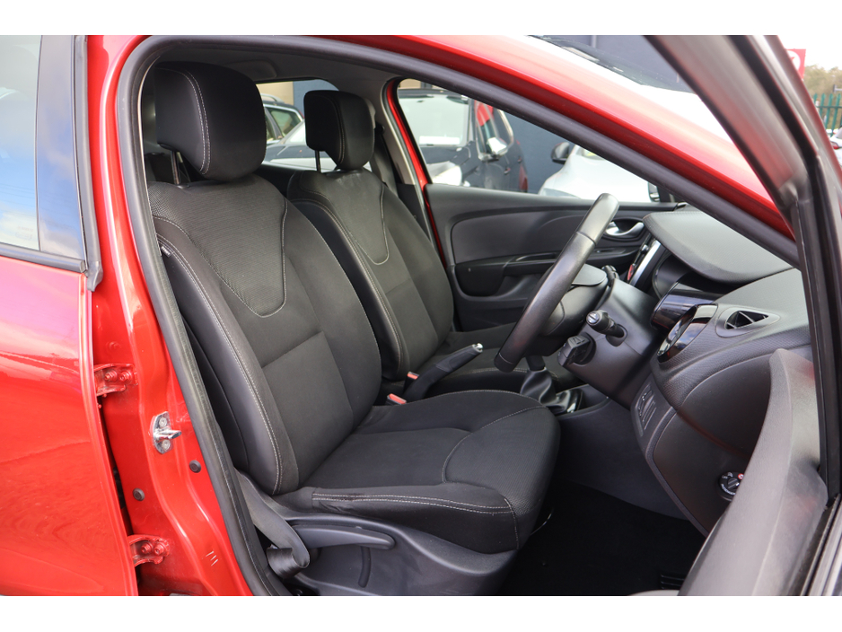 2017 Renault Clio DYNAMIQUE S NAV Low Mileage €10,995