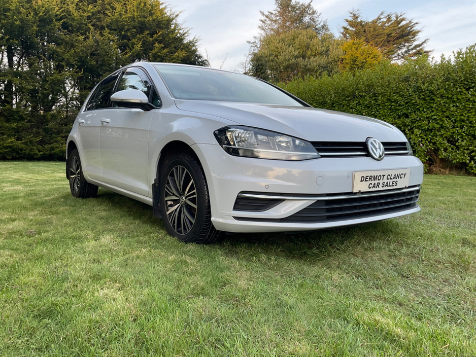 2018 Volkswagen Golf - image 5