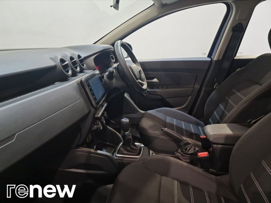 2023 Dacia Duster - image 5
