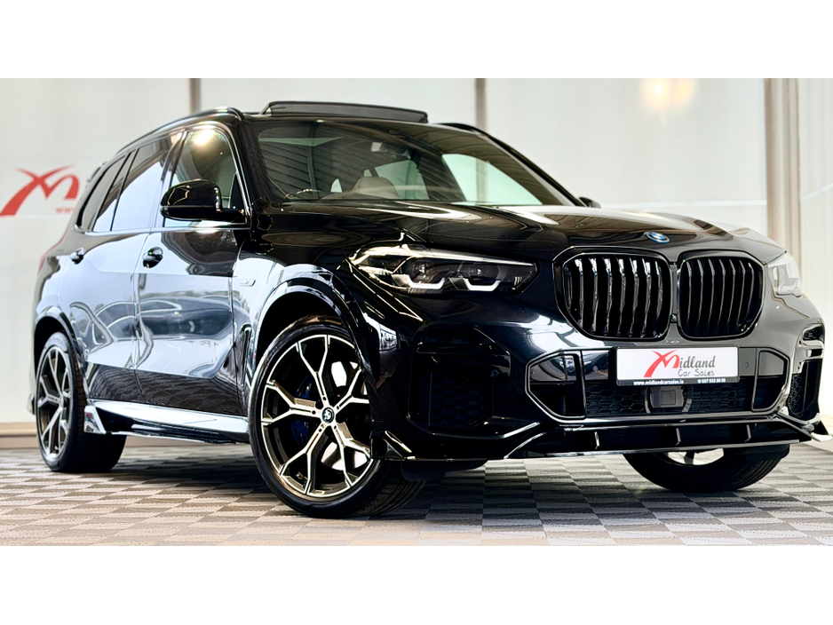 2022 BMW X5 - image 15