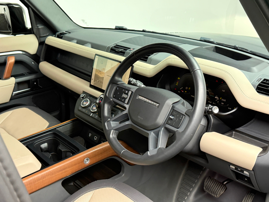 2024 Land Rover Defender - image 17
