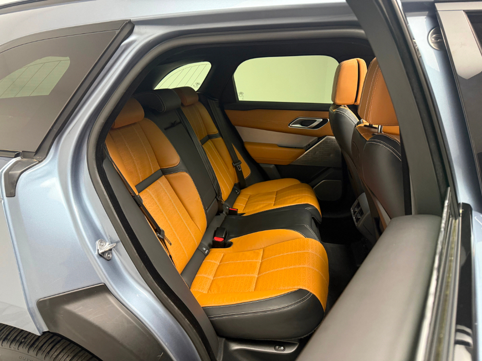 2022 Land Rover Range Rover Velar R-DYNAMIC HSE *PAN ROOF* €51,990