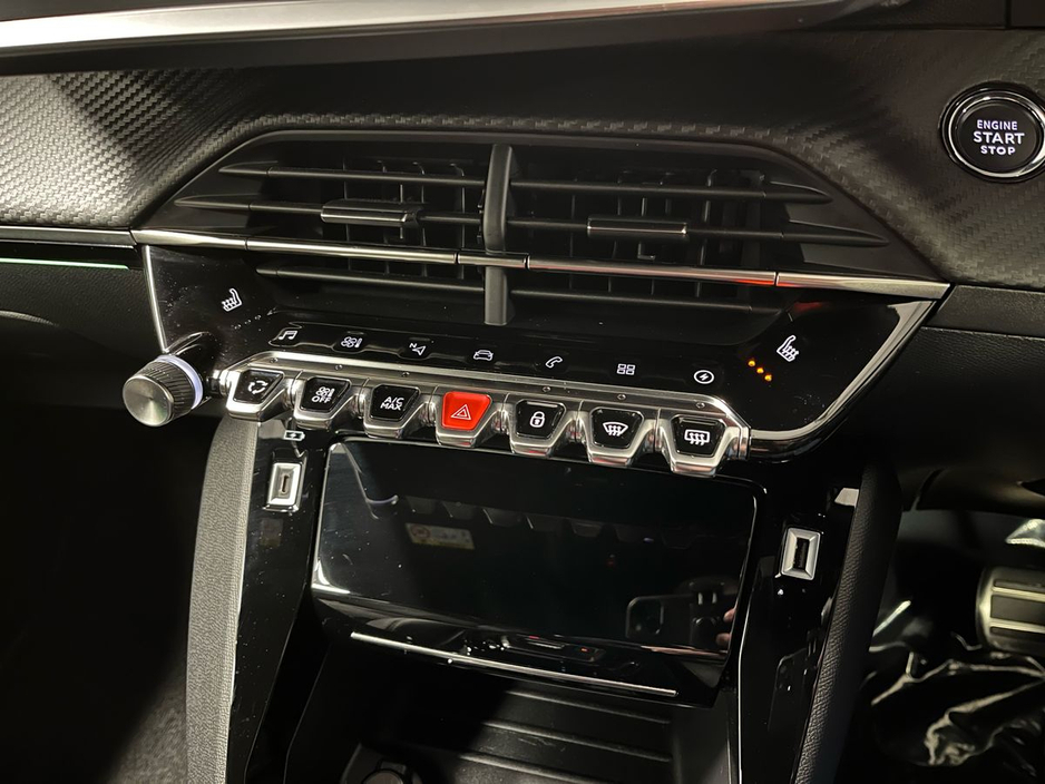 2023 Peugeot 2008 GT Premium EV 50kWh 136BHP - LOW MILEAGE - Reversing Camera - Sat Nav - Climate Control - Heated Seats - Cruise Control - Apple CarPlay/Android Auto €20,750