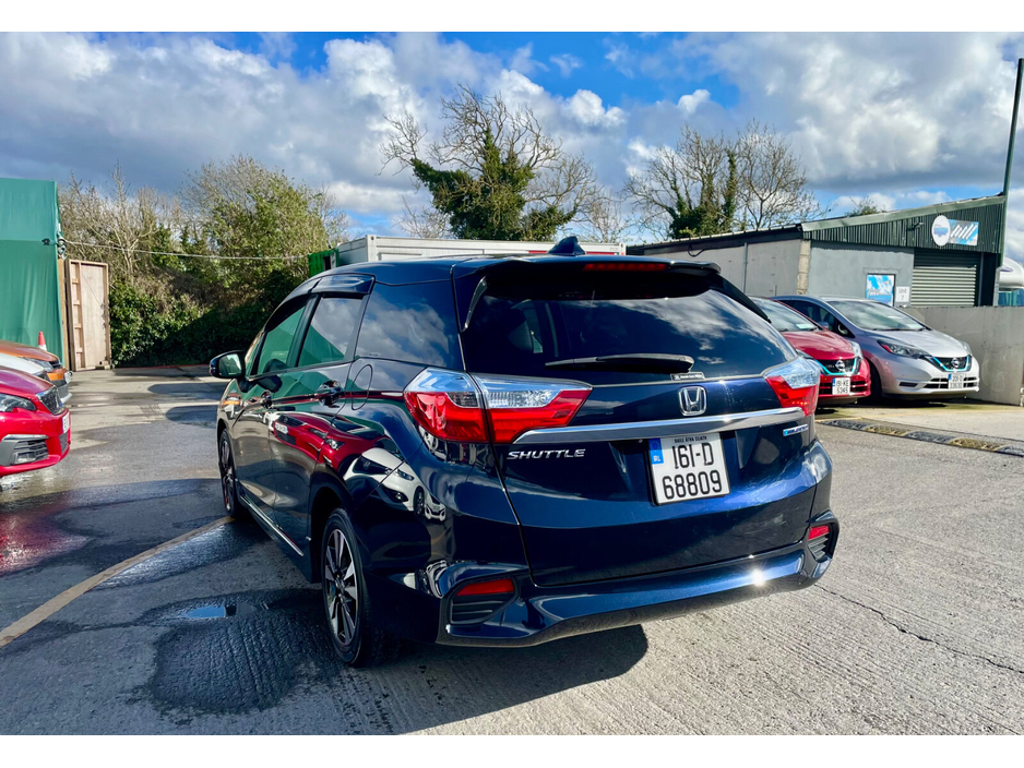 2016 Honda Shuttle - image 10