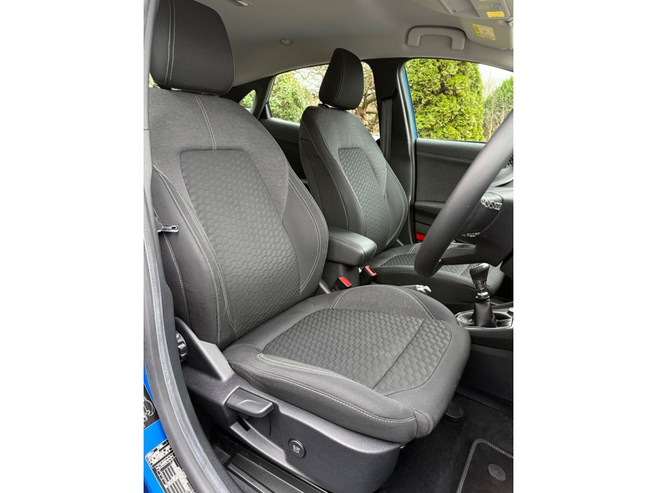 2020 Ford Puma 1.0T EcoBoost mHEV 125PS Titanium €15,900