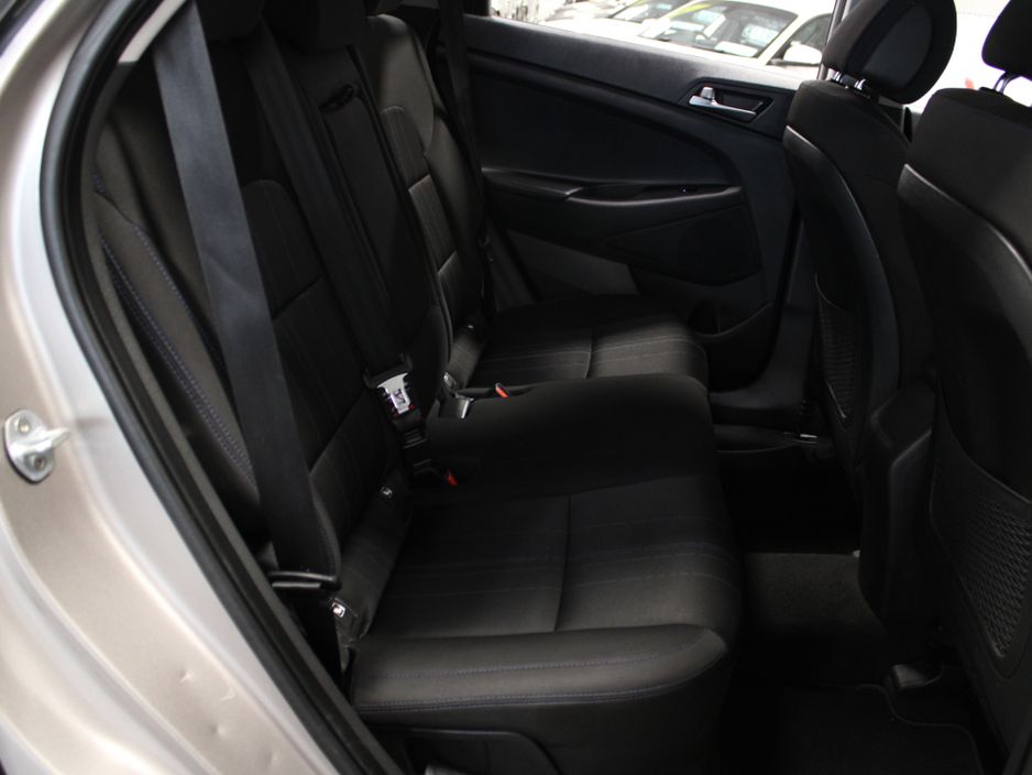 2017 Hyundai Tucson - image 26