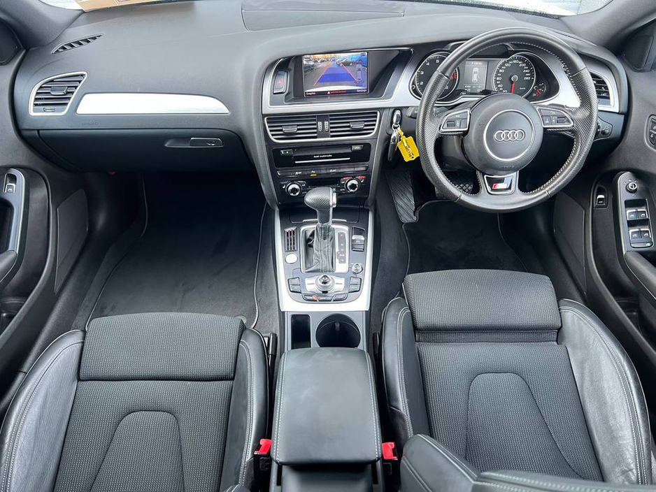 2015 Audi A4 - image 10