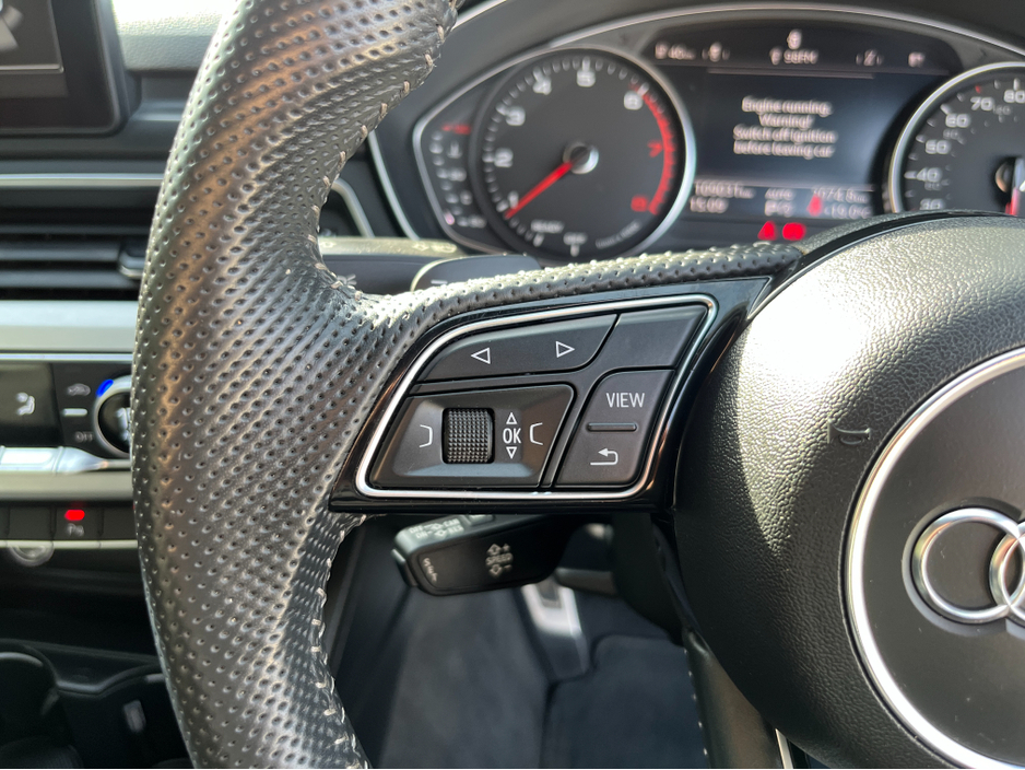 2019 Audi A4 - image 13