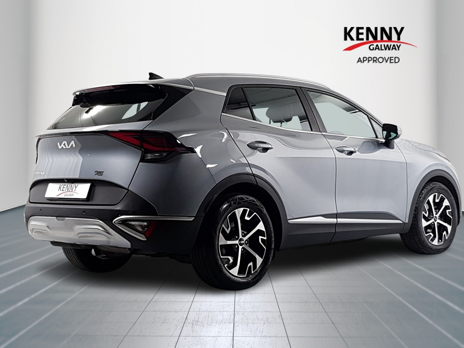 2022 Kia Sportage - image 7