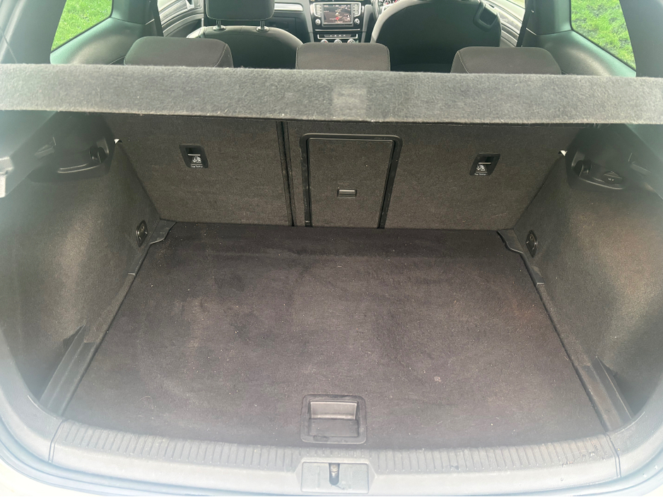 2017 Volkswagen Golf 2.0 TDI R-LINE EDITION 3DR WITH S/R €12,995