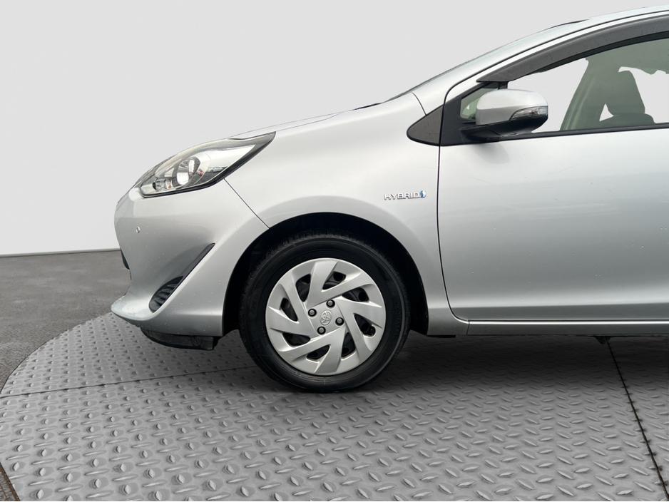 2018 Toyota Aqua 2018 Toyota Aqua 1.5 Self Charging Hybrid €12,750