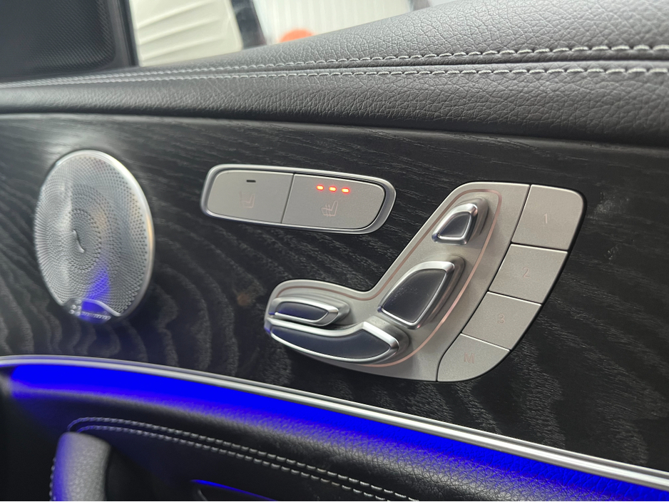 2017 Mercedes-Benz E Class - image 11