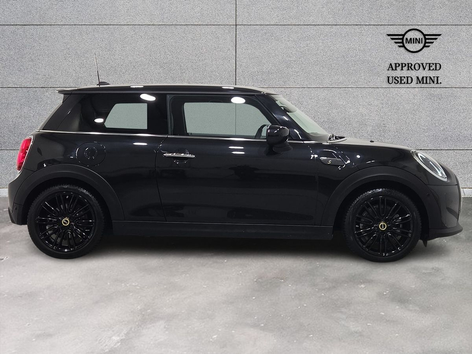 2023 MINI Hatch Electric Level 3 €24,950