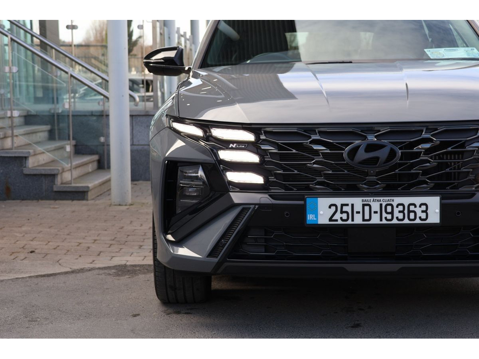 2025 Hyundai Tucson - image 4