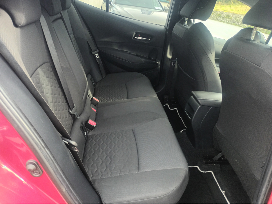 2019 Toyota Corolla - image 11