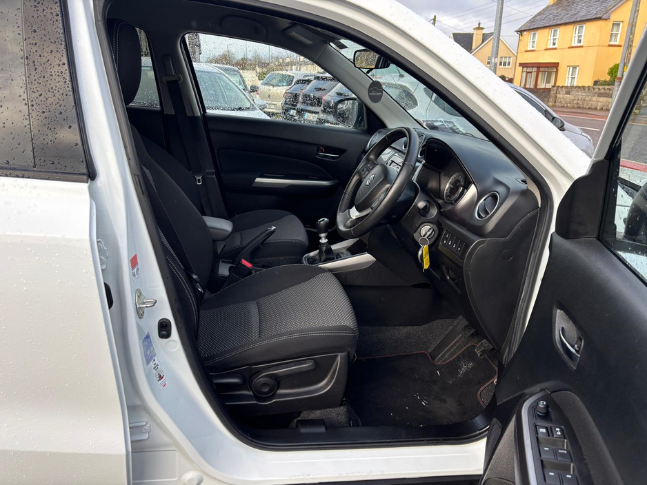 2020 Suzuki Vitara 1.4 BOOSTERJET HYBRID S SZ-T 5DR €17,950