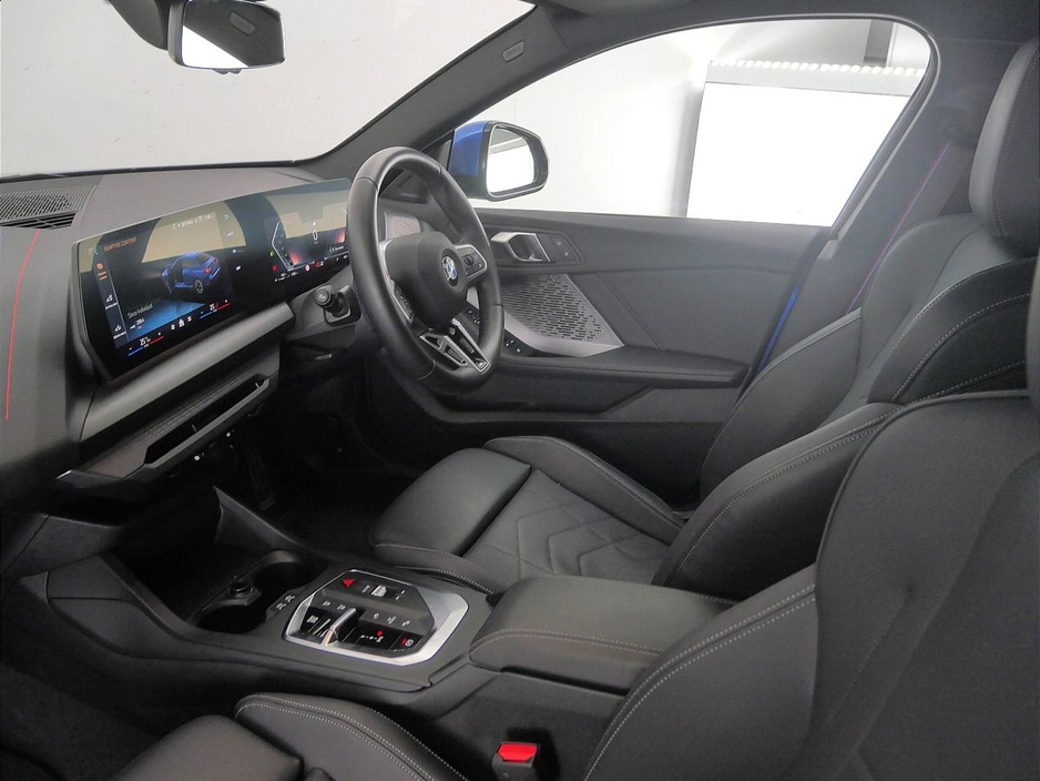 2025 BMW 2 Series - image 7