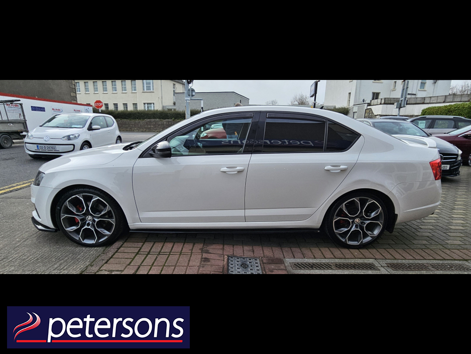 2016 Skoda Octavia - image 5