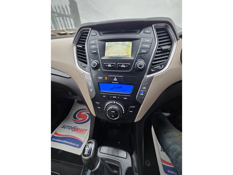 2015 Hyundai Santa Fe 2.2 CRDi 4WD Executive €11,950