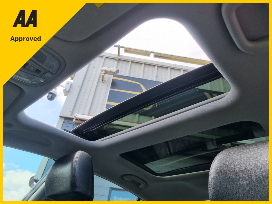 2015 Kia Optima - image 16